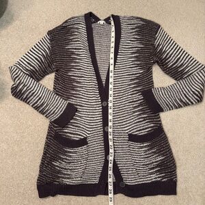 Striped Black and White Women's Cardigain
